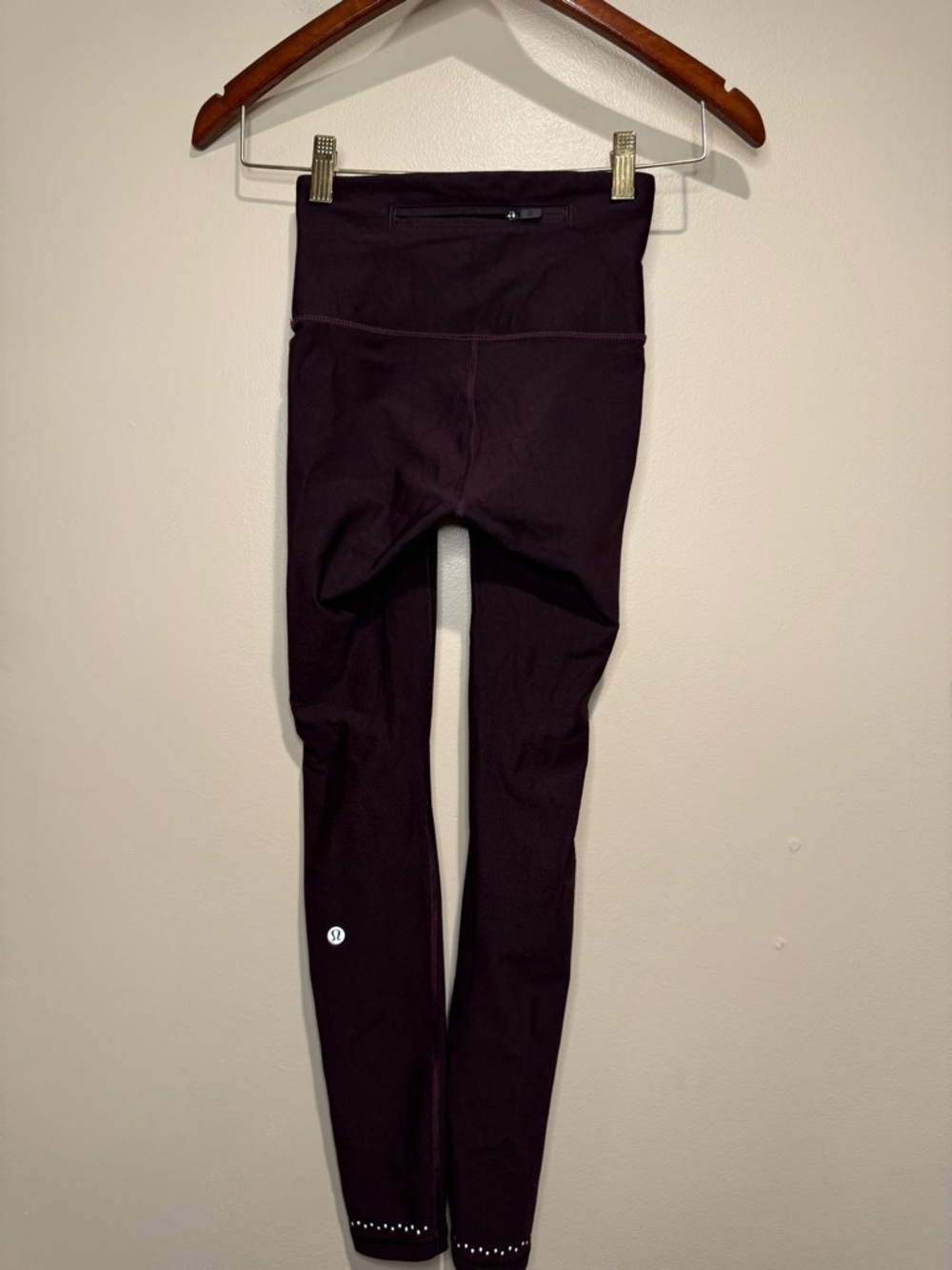 Lululemon In Focus Run Tight Leggings In Plum Shadow Purple Size 2